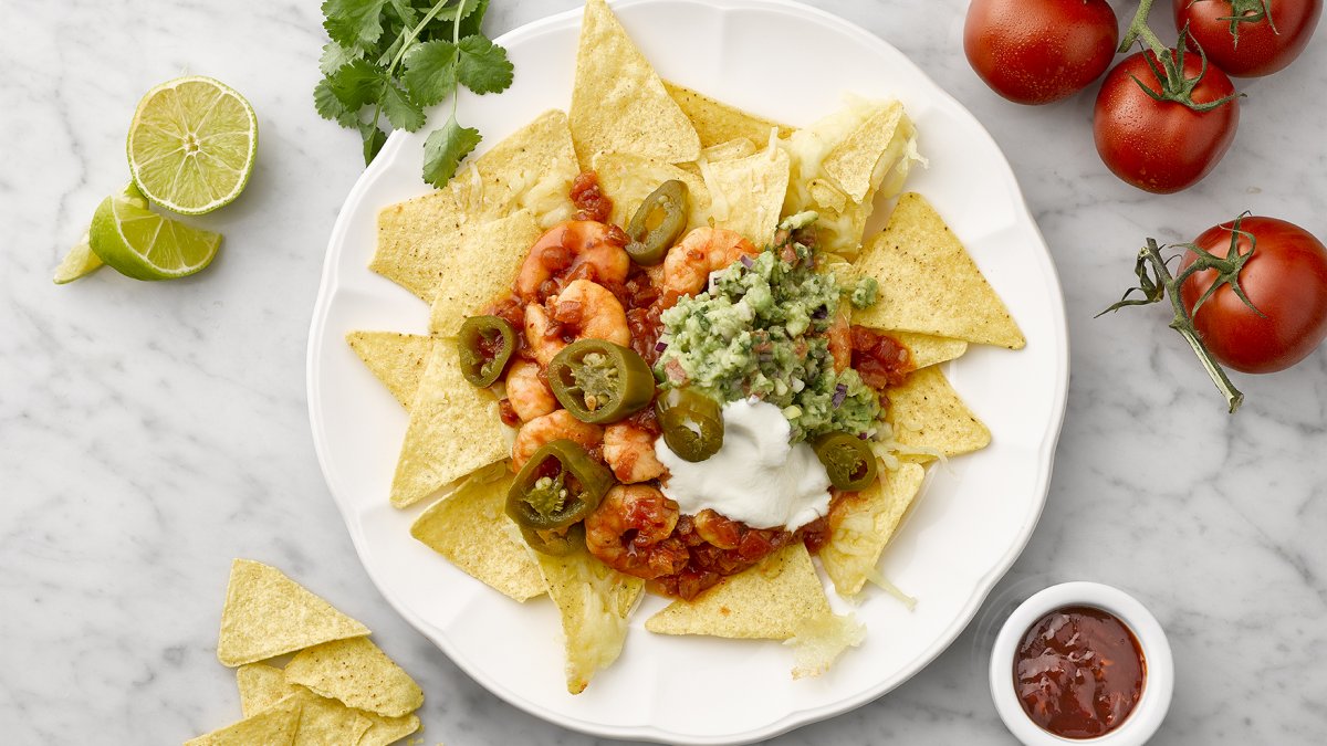 Tomato Garlic Prawn Nachos