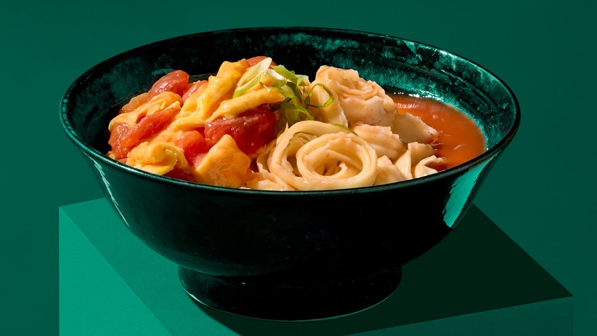 Knife-Cut Noodles with Tomato Egg Broth